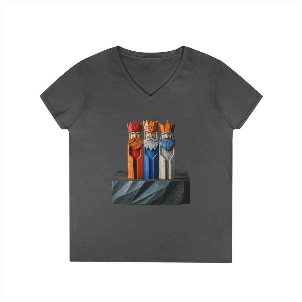 Camiseta V-Neck “Tres Reyes Boricuas” Tradición, Fe y Cultura de Puerto Rico 🇵🇷