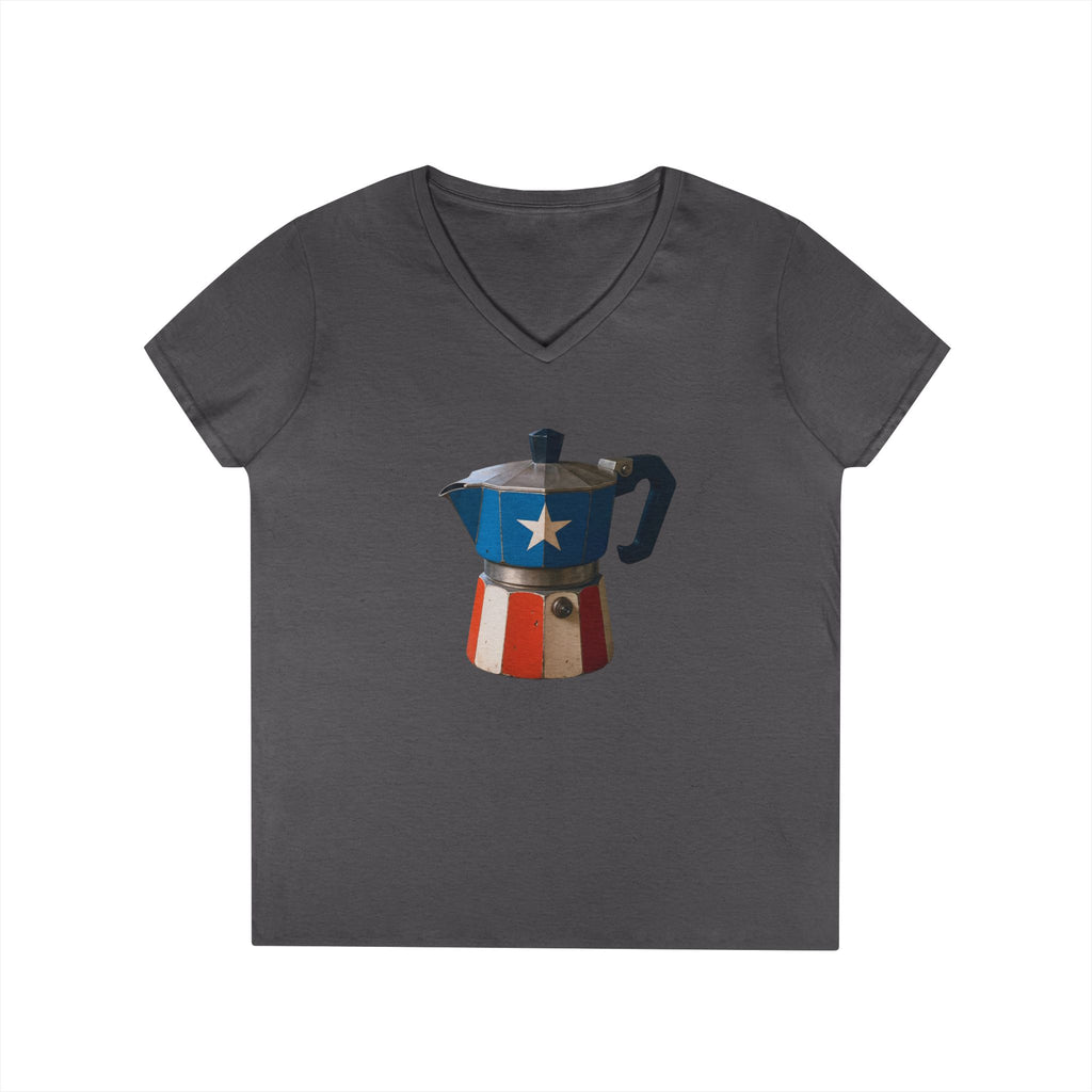 Camiseta V-Neck “Cafetera Boricua” Tradición, Sabor y Orgullo de Puerto Rico ☕🇵🇷