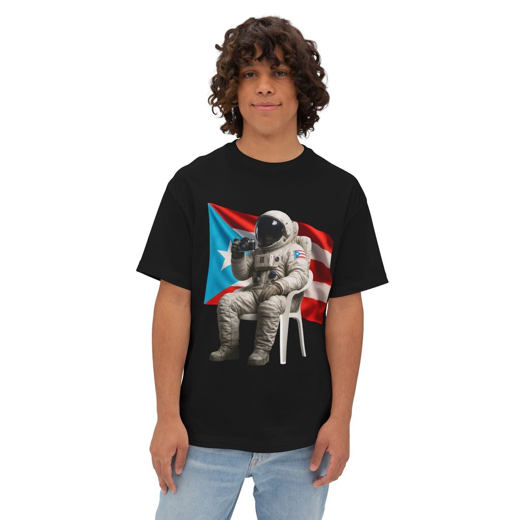Camiseta Premium front print “Boricua en la Luna” Astronauta Boricua Oversized Heavy Weight 🇵🇷